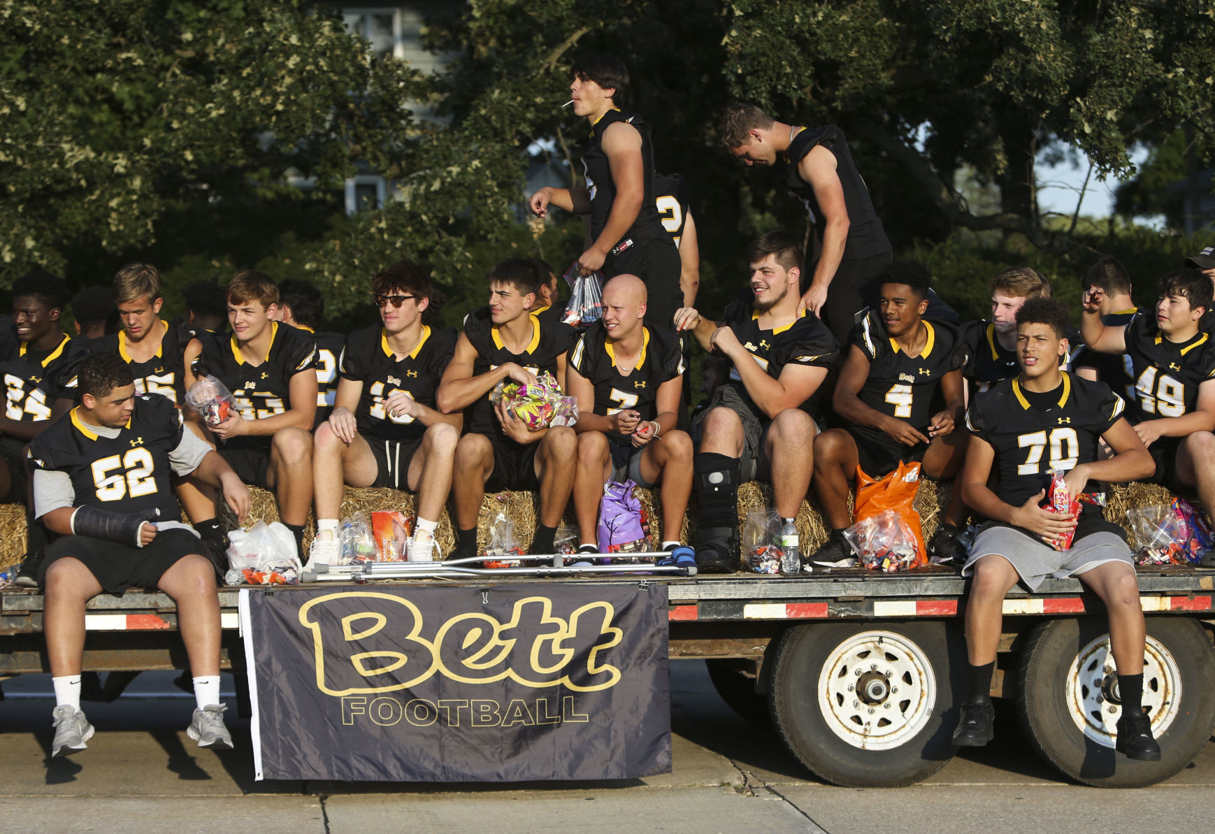 090921-qc-nws-bcsdhomecoming-06.JPG